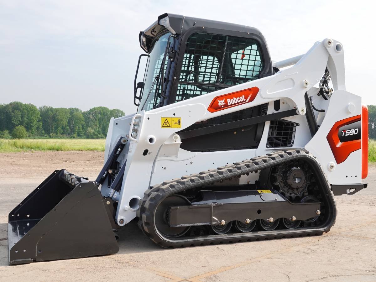 2023 Bobcat T590 Compact Track Loader - used heavy machinery for sale