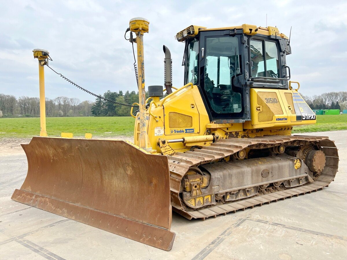 Komatsu D51PXi-22 - used heavy machinery for sale