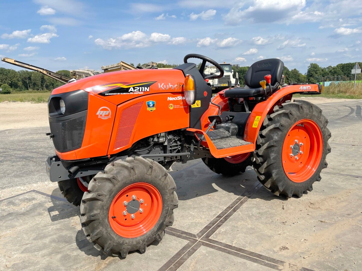 Kubota A211N tractor
