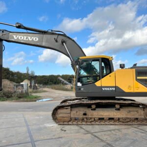 Volvo EC300EL for sale - image 1