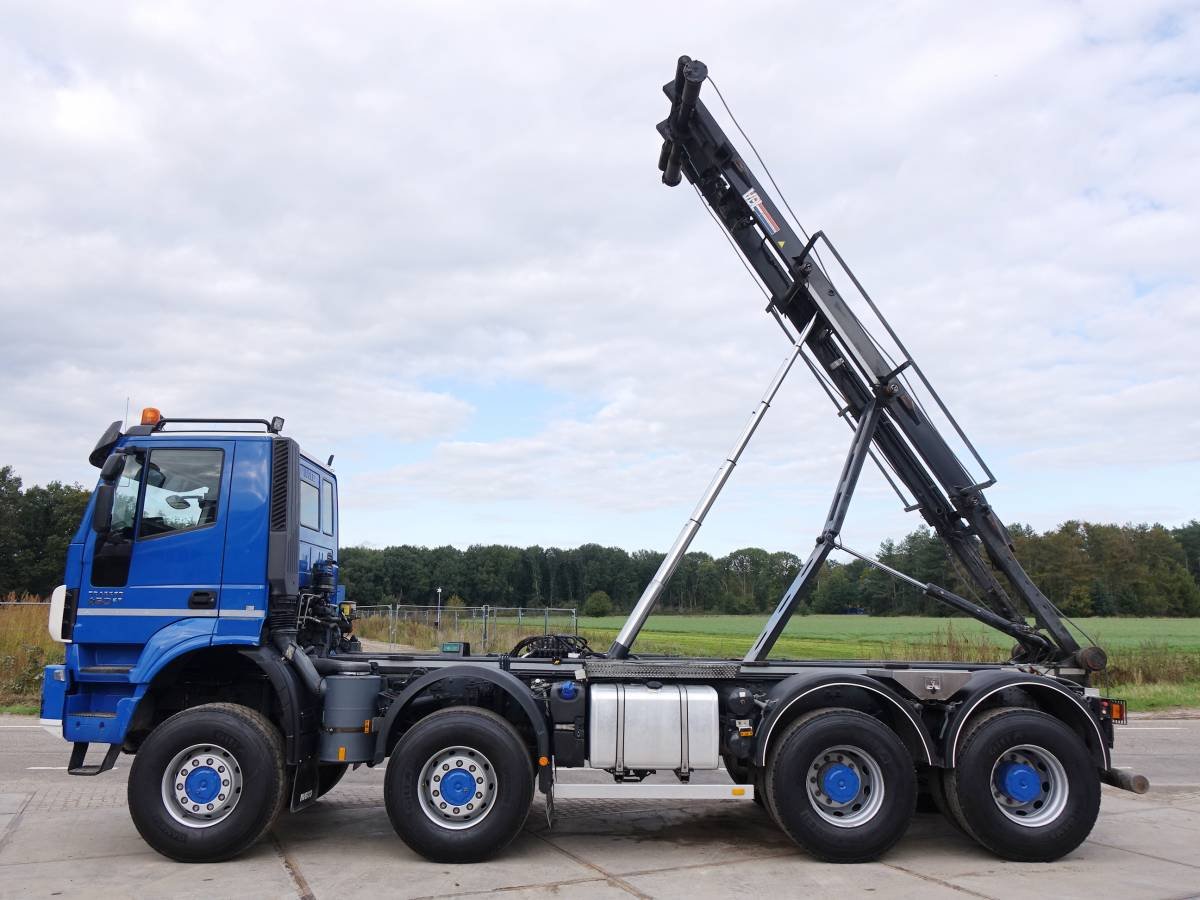 Iveco Trakker 450 for sale - image 3