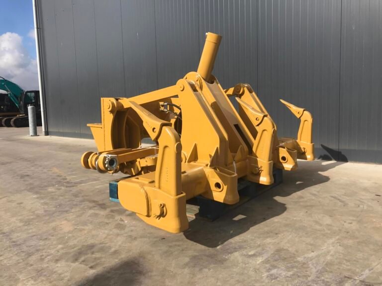 CATERPILLAR 120H 2021 901974 4 L scaled used heavy machinery Pfeifer Heavy Machinery GmbH
