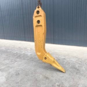 Ripper Komatsu D65 SHANK – Ref. 901401