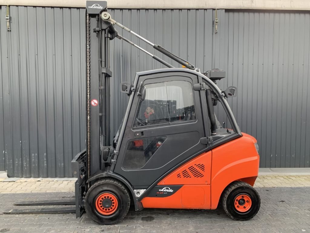 LINDE H25D-02-600 - used heavy machinery for sale