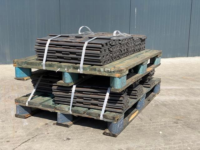 Undercarriage Volvo EC140 Shoes - Ref. 902622