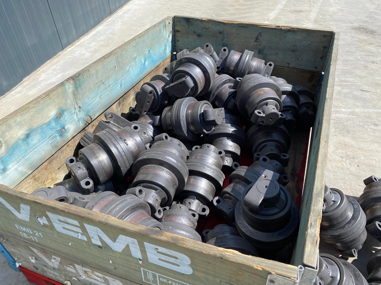 Volvo ECR88 Bottom Rollers – Ref. 902626 - used road roller for sale