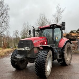 Tractor Case IH Puma 240 CVX for sale | Pfeifer Heavy Machinery